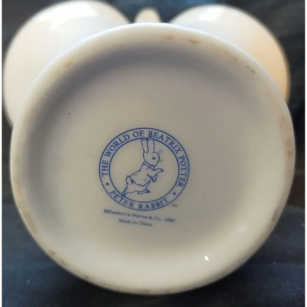 Peter Rabbit and Benjamin Bunny Ceramic Basket